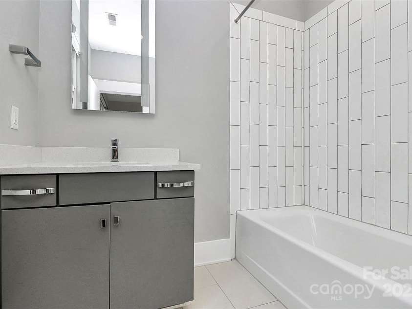 1416 Church Street, Charlotte, NC 28203.  MLS# CAR4245538, YatesRealty ID 10115. 