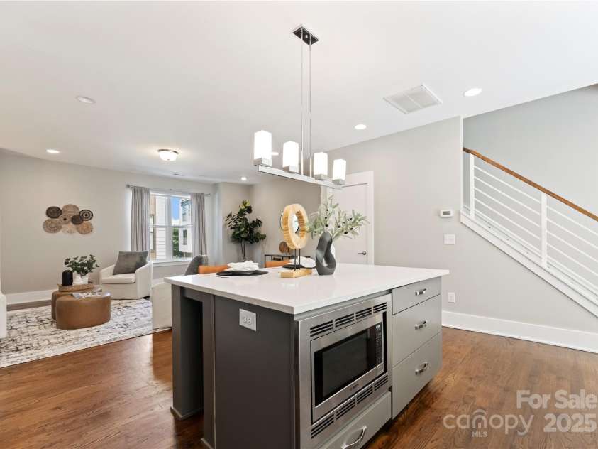 1416 Church Street, Charlotte, NC 28203.  MLS# CAR4245538, YatesRealty ID 10115. 