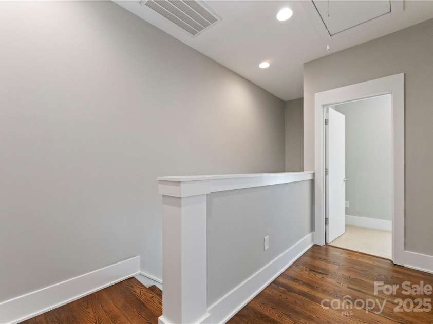 1416 Church Street, Charlotte, NC 28203.  MLS# CAR4245538, YatesRealty ID 10115. 