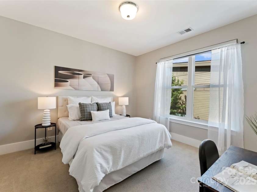 1416 Church Street, Charlotte, NC 28203.  MLS# CAR4245538, YatesRealty ID 10115. 