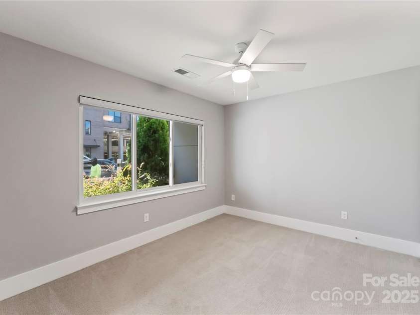 1416 Church Street, Charlotte, NC 28203.  MLS# CAR4245538, YatesRealty ID 10115. 