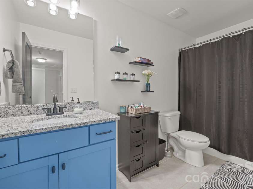 2358 Red Birch Way, Concord, NC 28027.  MLS# CAR4352060, YatesRealty ID 10116. Hall Bath