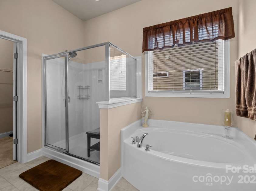 3006 Cricket Lane, Lancaster, SC 29720.  MLS# CAR4201755, YatesRealty ID 10117. 