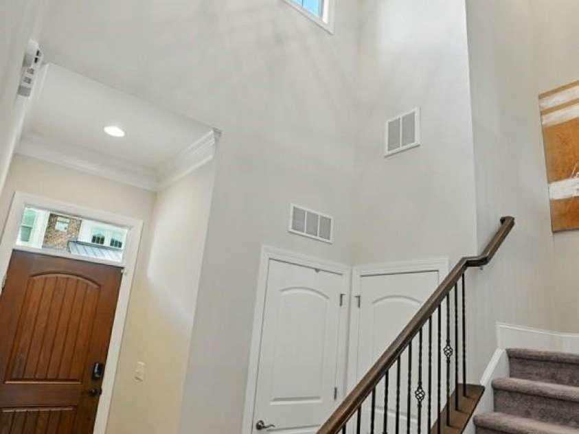 5107 Waldron Meadow Drive, Charlotte, NC 28226.  MLS# CAR4353378, YatesRealty ID 10117. 