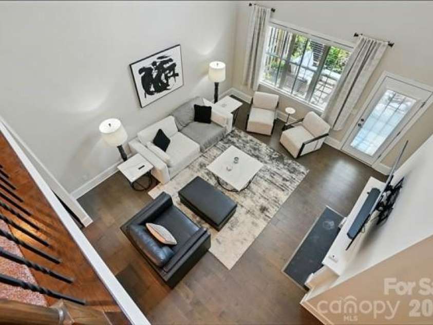 5107 Waldron Meadow Drive, Charlotte, NC 28226.  MLS# CAR4353378, YatesRealty ID 10117. 