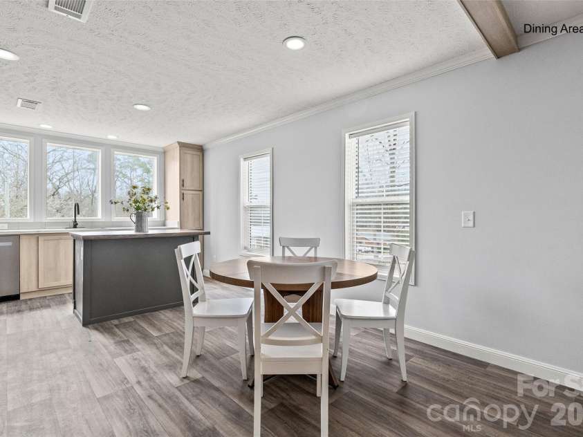 1105 Marion Street, Lancaster, SC 29720.  MLS# CAR4353257, YatesRealty ID 10118. 