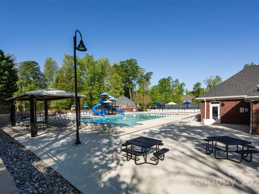 6005 Abergele Lane, Matthews, NC 28104.  MLS# CAR4250164, YatesRealty ID 10119. 