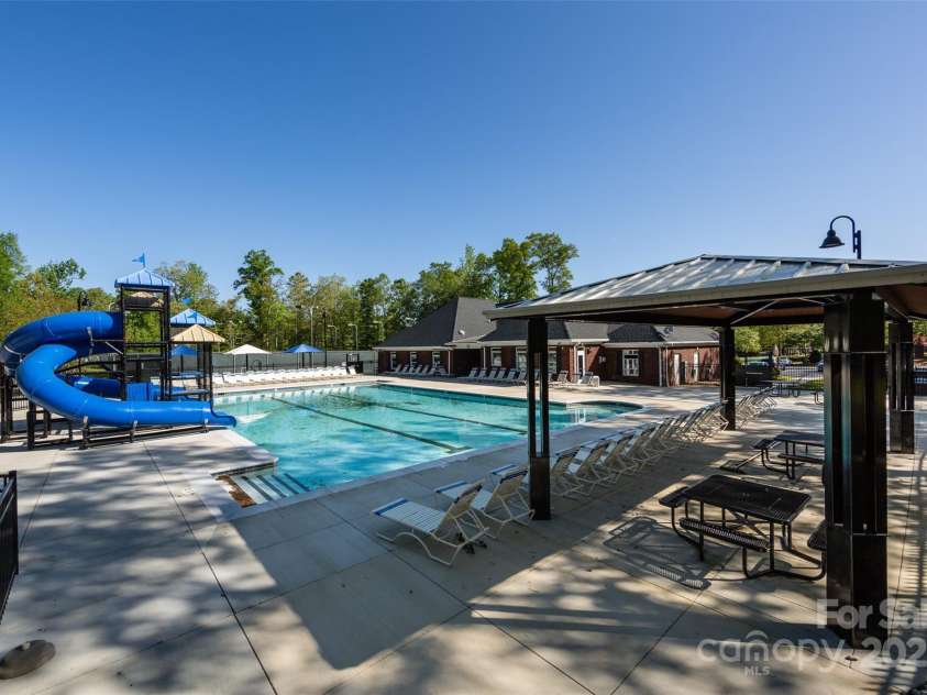 6005 Abergele Lane, Matthews, NC 28104.  MLS# CAR4250164, YatesRealty ID 10119. 