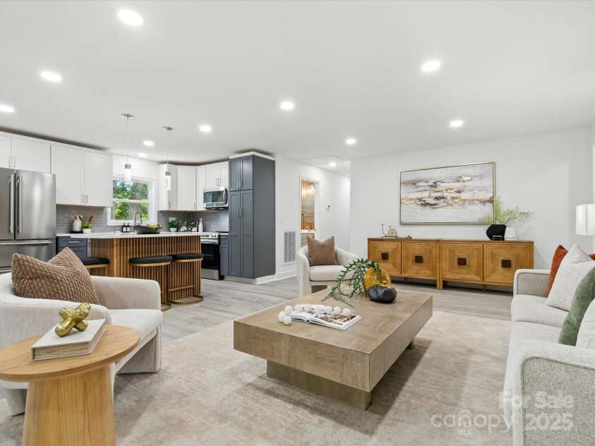 5966 Quarter Mile Road, Clover, SC 29710.  MLS# CAR4292610, YatesRealty ID 1012. 