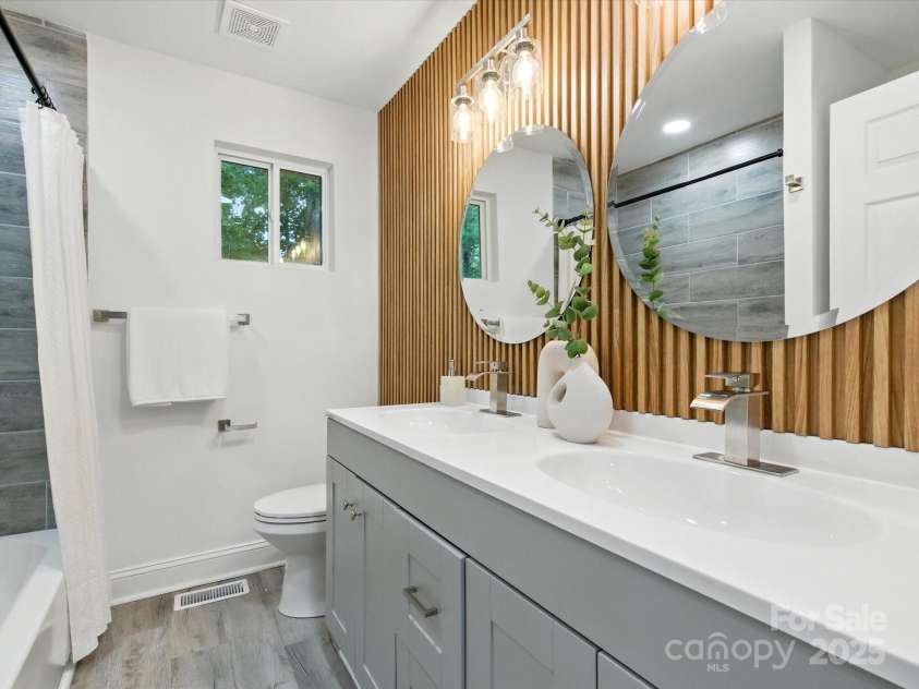 5966 Quarter Mile Road, Clover, SC 29710.  MLS# CAR4292610, YatesRealty ID 1012. 