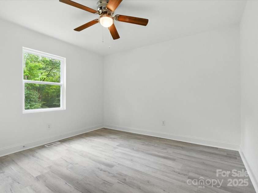 5966 Quarter Mile Road, Clover, SC 29710.  MLS# CAR4292610, YatesRealty ID 1012. 