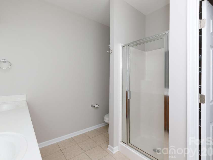 465 Clouds Way, Rock Hill, SC 29732.  MLS# CAR4355917, YatesRealty ID 10120. 
