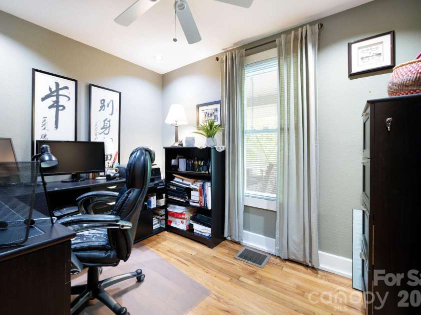 90 Jonestown Road, Asheville, NC 28804.  MLS# CAR4355884, YatesRealty ID 10121. 