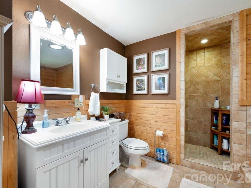 90 Jonestown Road, Asheville, NC 28804.  MLS# CAR4355884, YatesRealty ID 10121. 