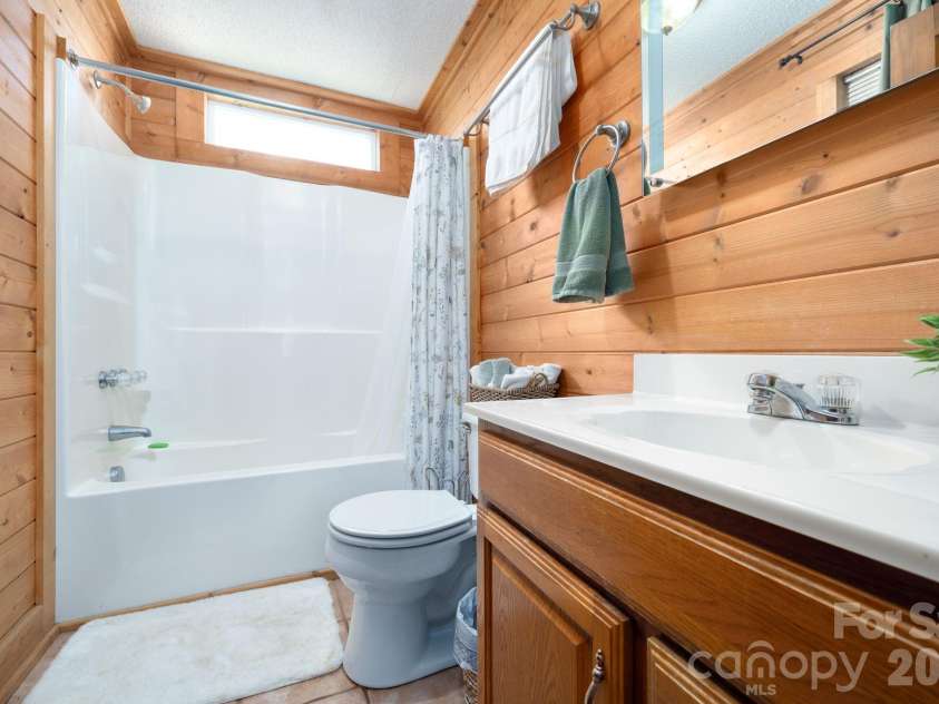 90 Jonestown Road, Asheville, NC 28804.  MLS# CAR4355884, YatesRealty ID 10121. 