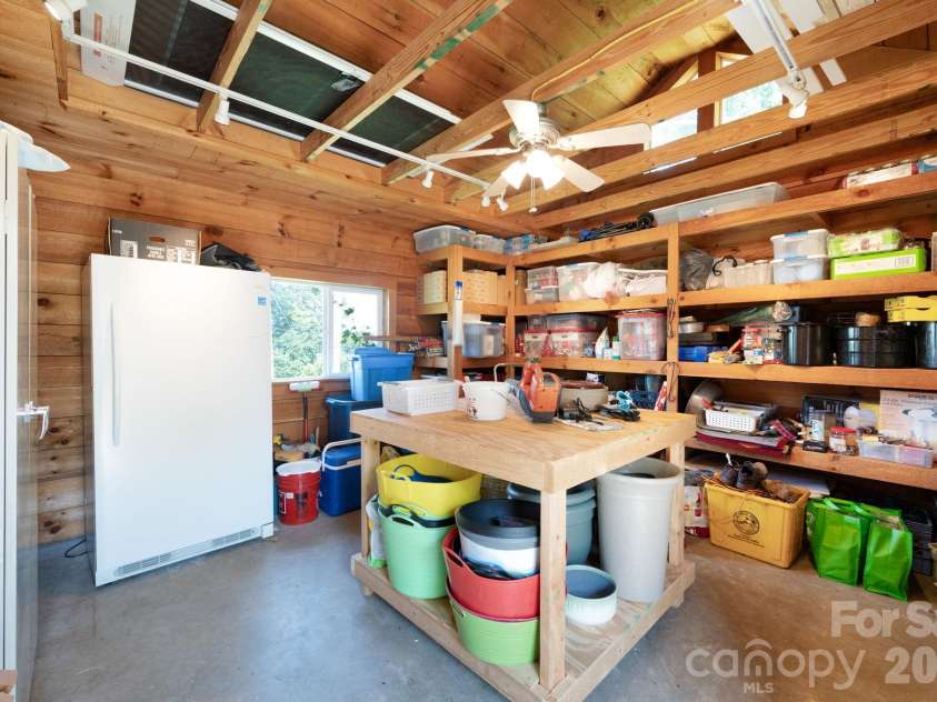 90 Jonestown Road, Asheville, NC 28804.  MLS# CAR4355884, YatesRealty ID 10121. 