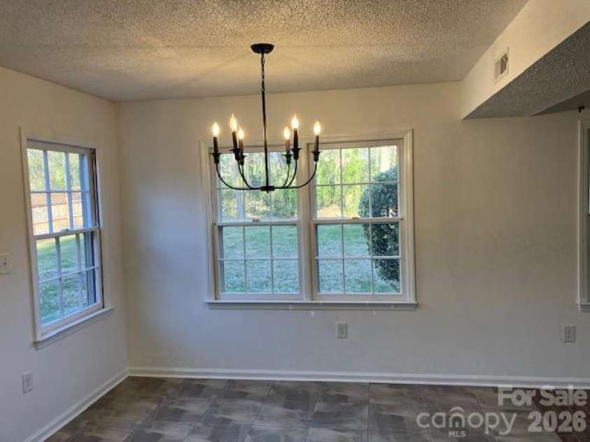 5324 Donnefield Drive, Charlotte, NC 28227.  MLS# CAR4358511, YatesRealty ID 10123. 