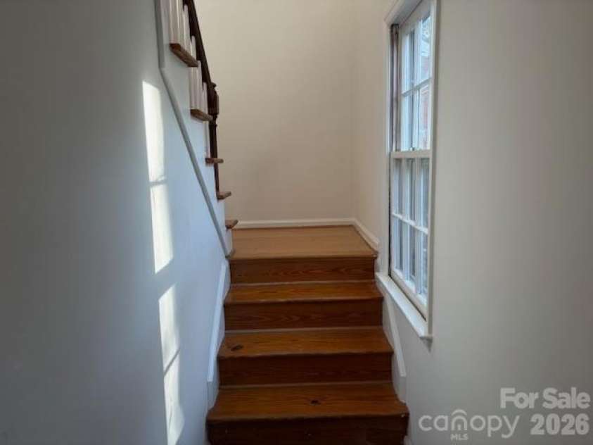 5324 Donnefield Drive, Charlotte, NC 28227.  MLS# CAR4424740, YatesRealty ID 10123. 