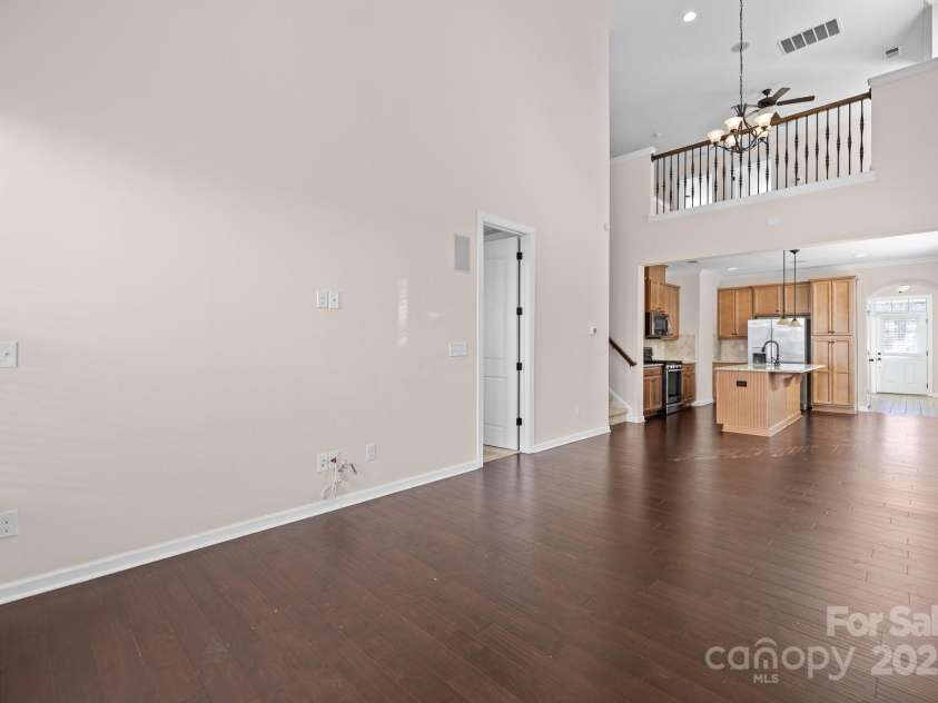 1114 Roderick Drive, Fort Mill, SC 29708.  MLS# CAR4231297, YatesRealty ID 10127. 