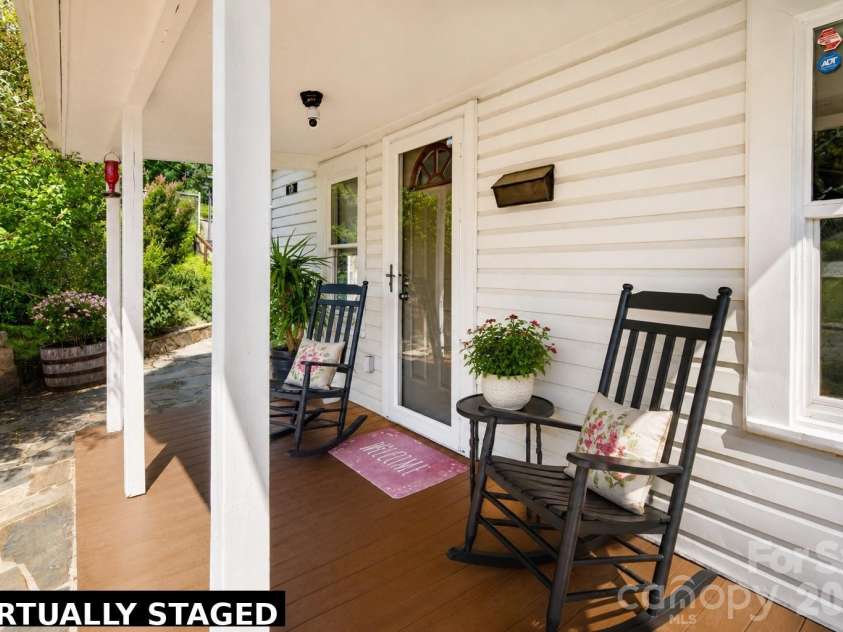 119 Seagle Street, Marion, NC 28752.  MLS# CAR4393206, YatesRealty ID 10128. 