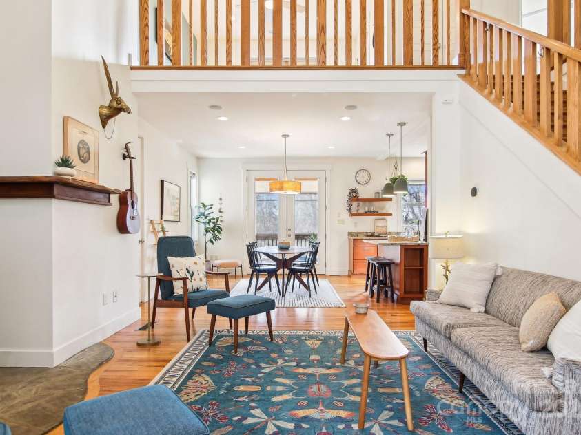 12 Mayfield Road, Asheville, NC 28804.  MLS# CAR4312974, YatesRealty ID 10128. 