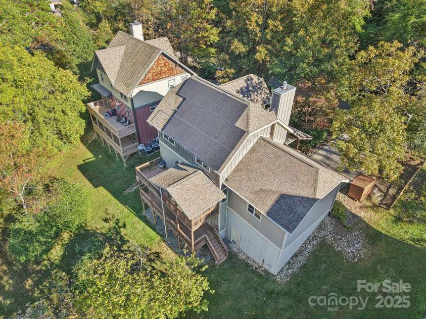 12 Mayfield Road, Asheville, NC 28804.  MLS# CAR4312974, YatesRealty ID 10128. 