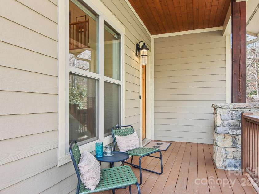 12 Mayfield Road, Asheville, NC 28804.  MLS# CAR4312974, YatesRealty ID 10128. Covered front porch