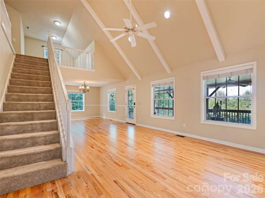 154 Presidential Drive, Waynesville, NC 28786.  MLS# CAR4415483, YatesRealty ID 1013. 