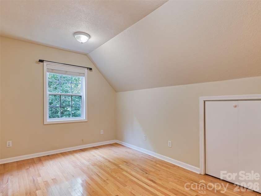 154 Presidential Drive, Waynesville, NC 28786.  MLS# CAR4415483, YatesRealty ID 1013. 