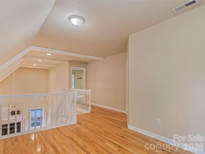 154 Presidential Drive, Waynesville, NC 28786.  MLS# CAR4415483, YatesRealty ID 1013. 