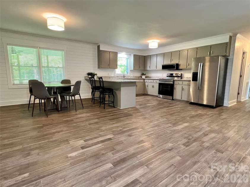 12227 NC 138 Highway, Norwood, NC 28128.  MLS# CAR4366080, YatesRealty ID 10130. Dining/Kitchen