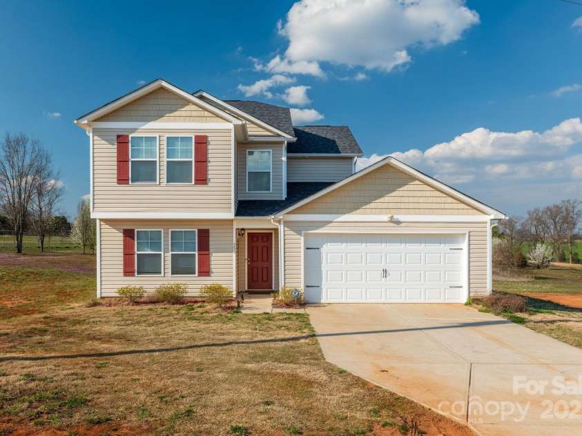 353 Webb Farm Road, Shelby, NC 28152.  MLS# CAR4237934, YatesRealty ID 10130. 