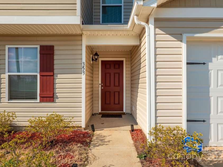 353 Webb Farm Road, Shelby, NC 28152.  MLS# CAR4237934, YatesRealty ID 10130. 