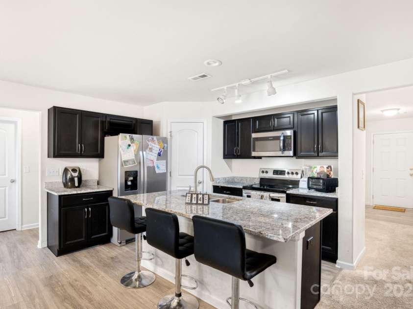 353 Webb Farm Road, Shelby, NC 28152.  MLS# CAR4237934, YatesRealty ID 10130. 