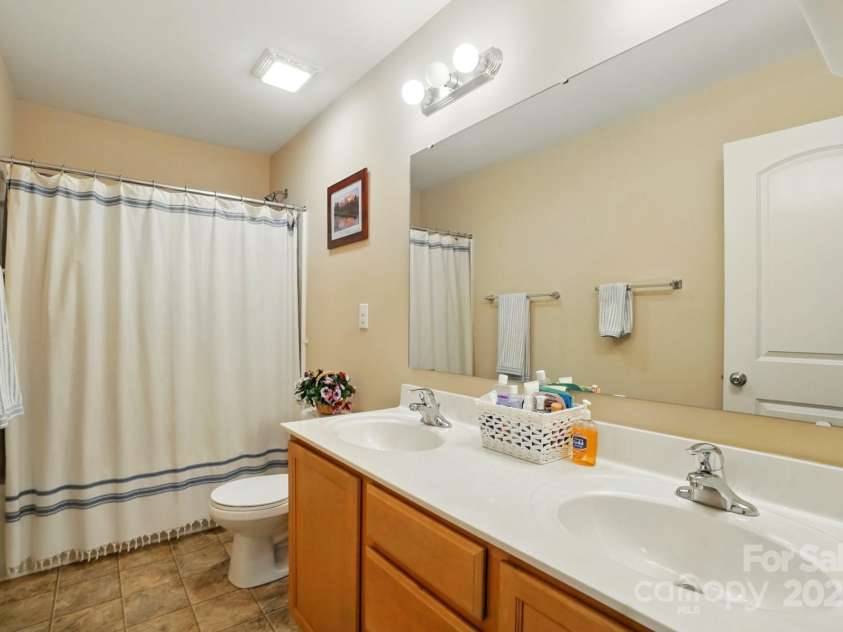 3272 Saddlebrook Drive, Midland, NC 28107.  MLS# CAR4238749, YatesRealty ID 10132. 