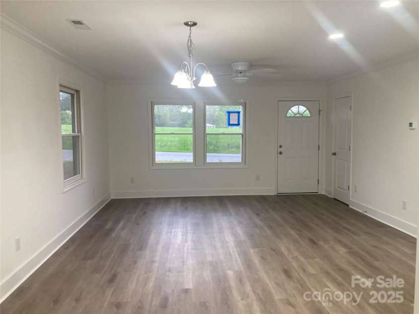 109 BARRETT Road, Cherryville, NC 28021.  MLS# CAR4243949, YatesRealty ID 10133. 