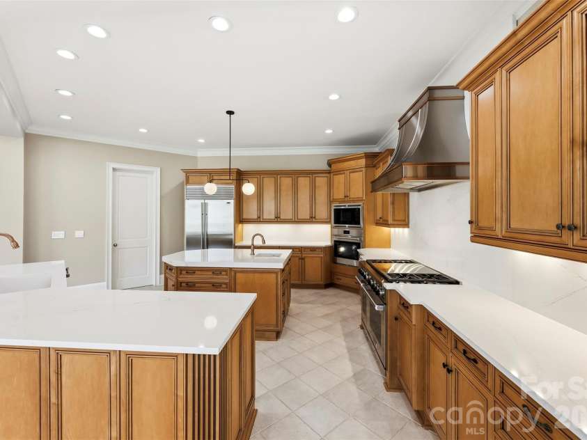 143 Brawley Harbor Place, Mooresville, NC 28117.  MLS# CAR4363334, YatesRealty ID 10133. 