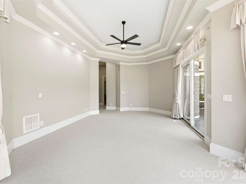 143 Brawley Harbor Place, Mooresville, NC 28117.  MLS# CAR4363334, YatesRealty ID 10133. 