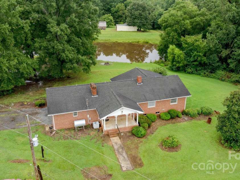 215 Big Buck Road, Richfield, NC 28137.  MLS# CAR4292677, YatesRealty ID 10134. 
