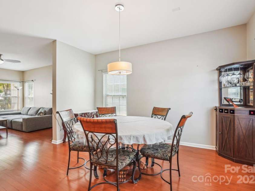 12027 Stratfield Place Circle, Pineville, NC 28134.  MLS# CAR4246759, YatesRealty ID 10136. 