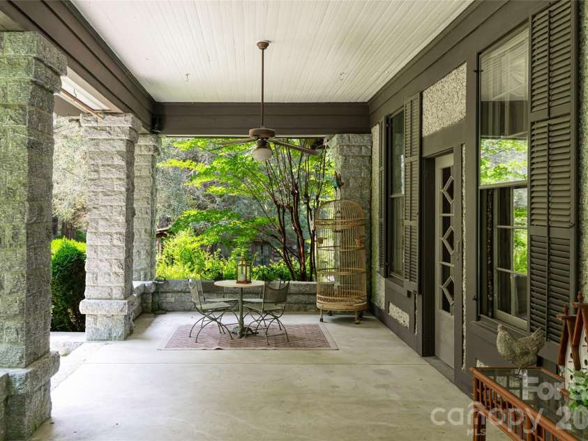 2531 Little River Road, Hendersonville, NC 28739.  MLS# CAR4366582, YatesRealty ID 10136. 