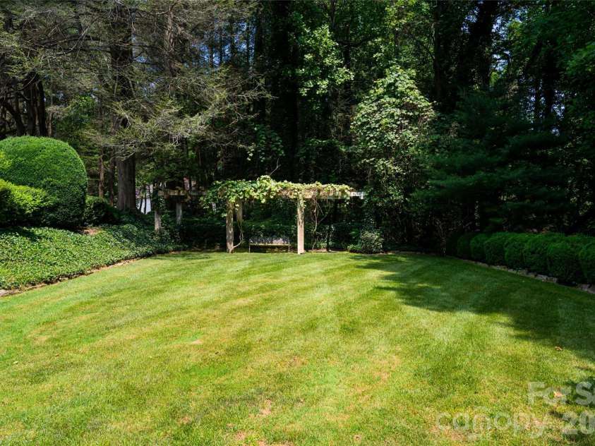 2531 Little River Road, Hendersonville, NC 28739.  MLS# CAR4366582, YatesRealty ID 10136. 