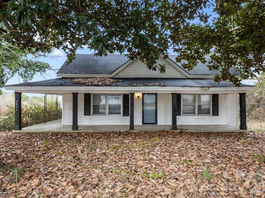2821 Old Fairground Road, Angier, NC 27501.  MLS# CAR4368002, YatesRealty ID 10137. 
