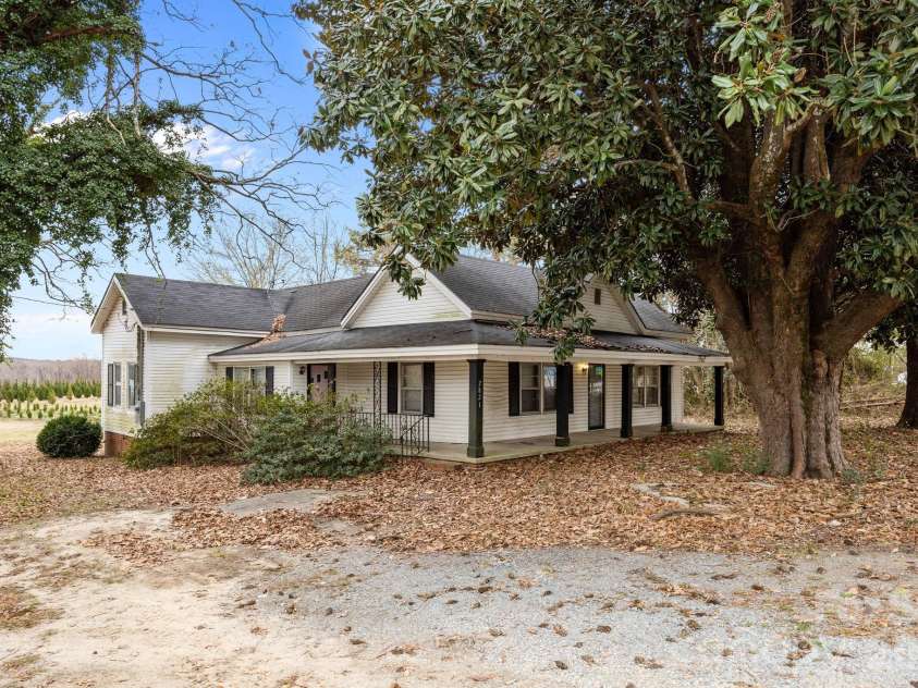 2821 Old Fairground Road, Angier, NC 27501.  MLS# CAR4368002, YatesRealty ID 10137. 