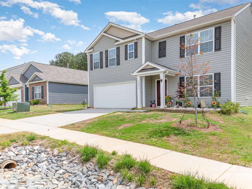 2886 Sherrills Stream Drive, Sherrills Ford, NC 28673.  MLS# CAR4251608, YatesRealty ID 10138. 