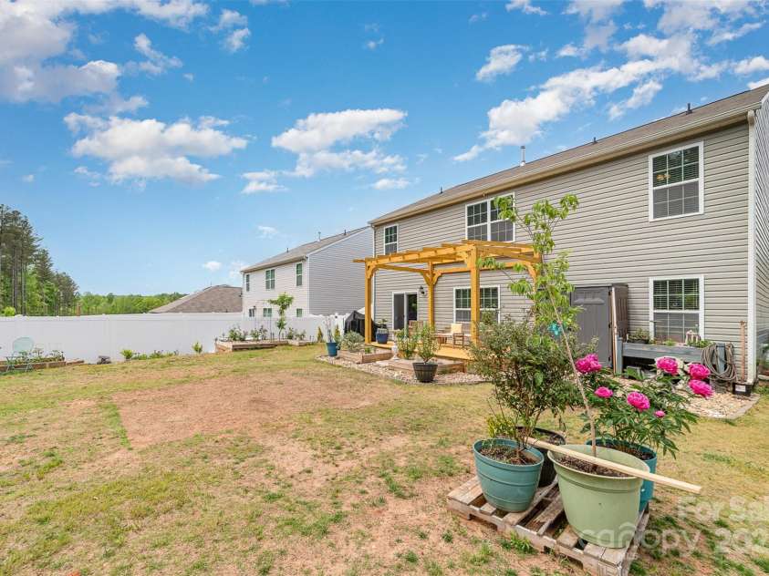 2886 Sherrills Stream Drive, Sherrills Ford, NC 28673.  MLS# CAR4251608, YatesRealty ID 10138. 