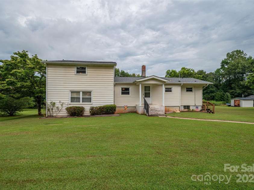 2320 Claremont Road, Newton, NC 28658.  MLS# CAR4287008, YatesRealty ID 1014. 