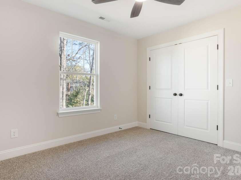 644 Deerfield Drive, Mount Holly, NC 28120.  MLS# CAR4357506, YatesRealty ID 10142. 