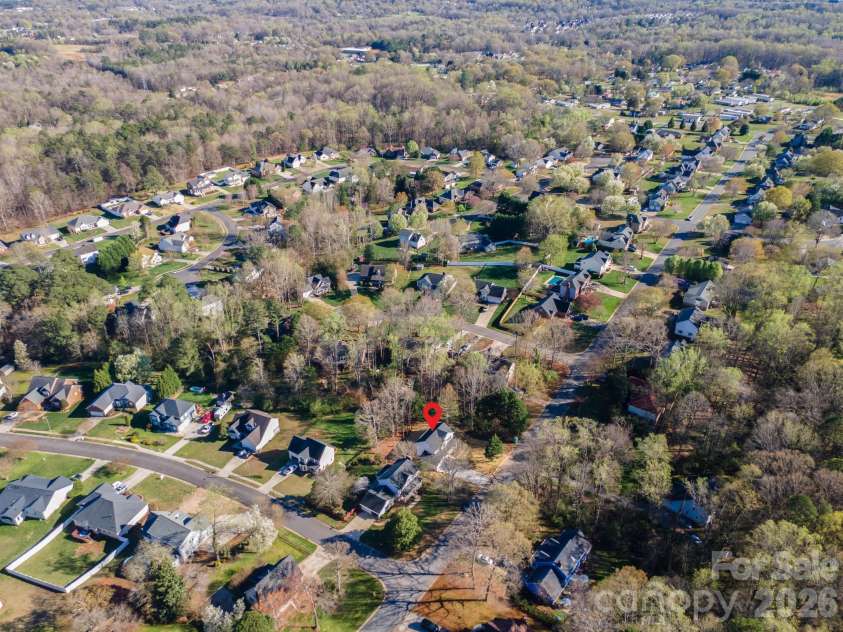 644 Deerfield Drive, Mount Holly, NC 28120.  MLS# CAR4357506, YatesRealty ID 10142. 