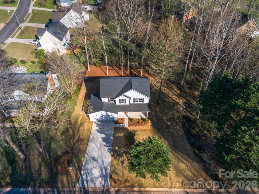 644 Deerfield Drive, Mount Holly, NC 28120.  MLS# CAR4357506, YatesRealty ID 10142. 